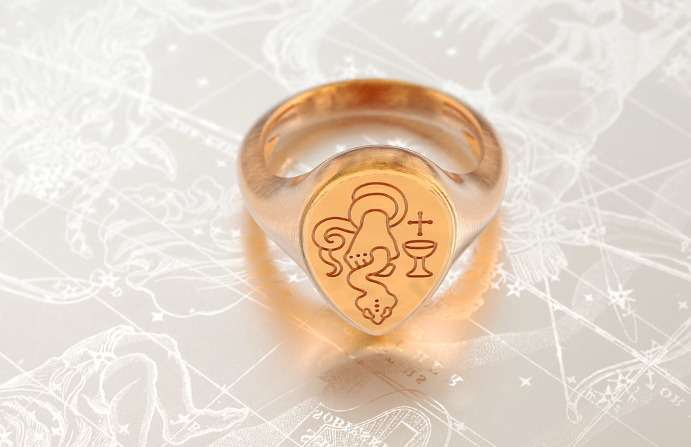 
                  
                    Chevalier  Serpent Cather Ring - OOZA Jewelry
                  
                
